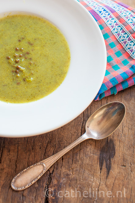 broccolisoep met linzen